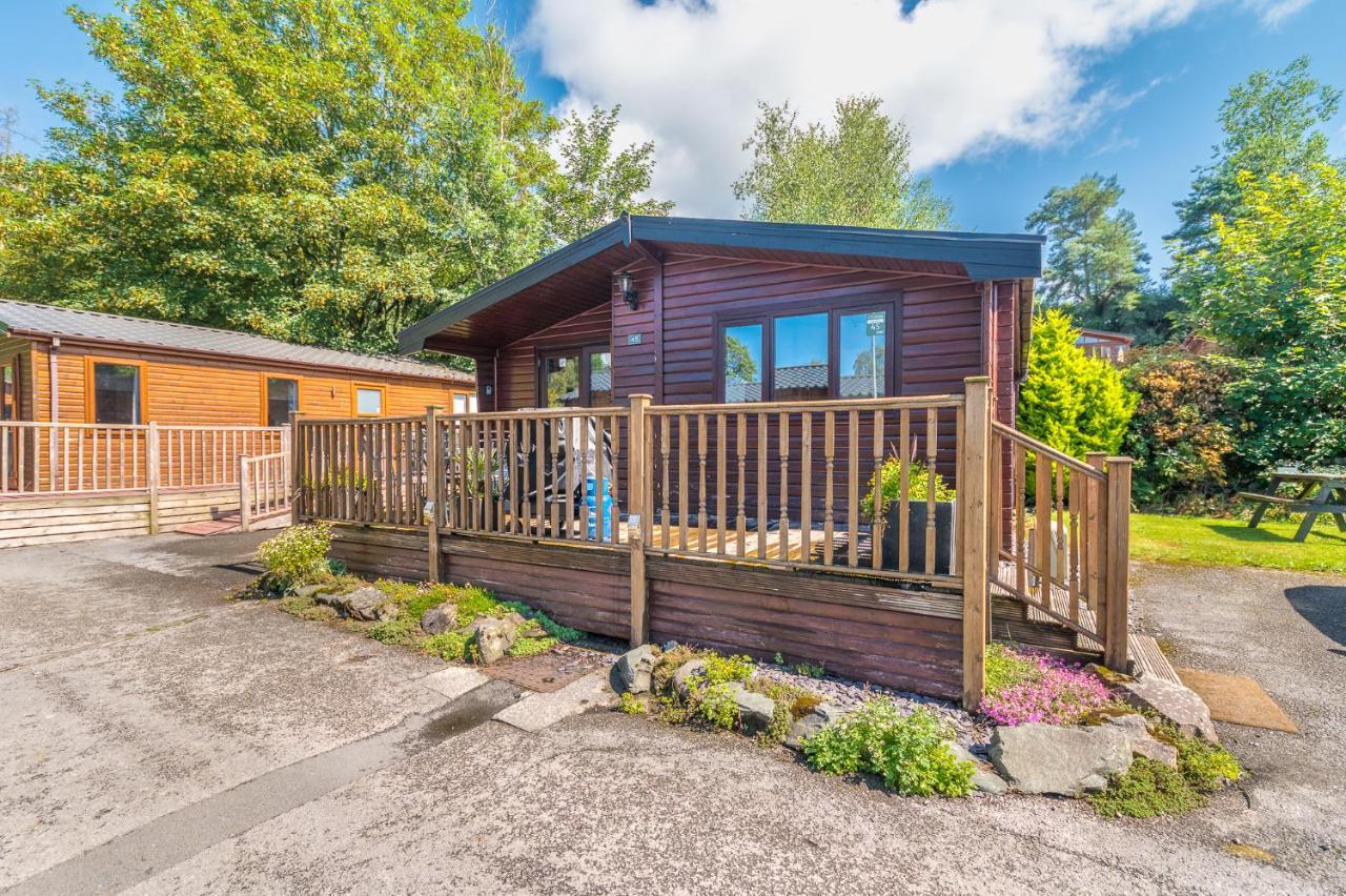 Bowness 45 - 2 Bedroom Lake Windermere Lodge エクステリア 写真