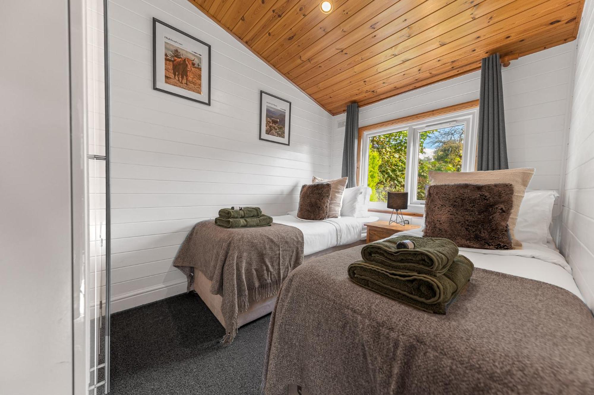 Bowness 45 - 2 Bedroom Lake Windermere Lodge エクステリア 写真