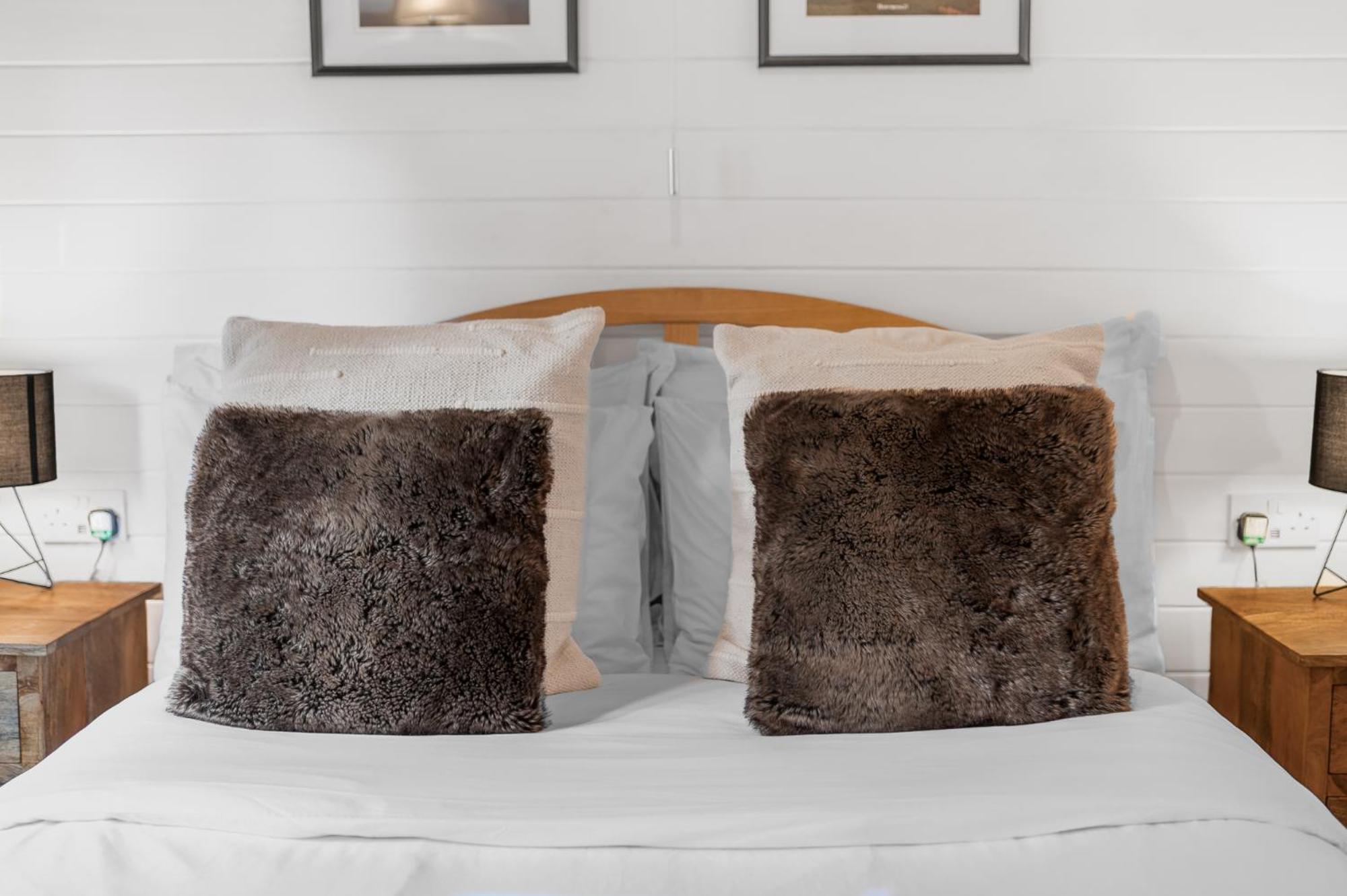 Bowness 45 - 2 Bedroom Lake Windermere Lodge エクステリア 写真